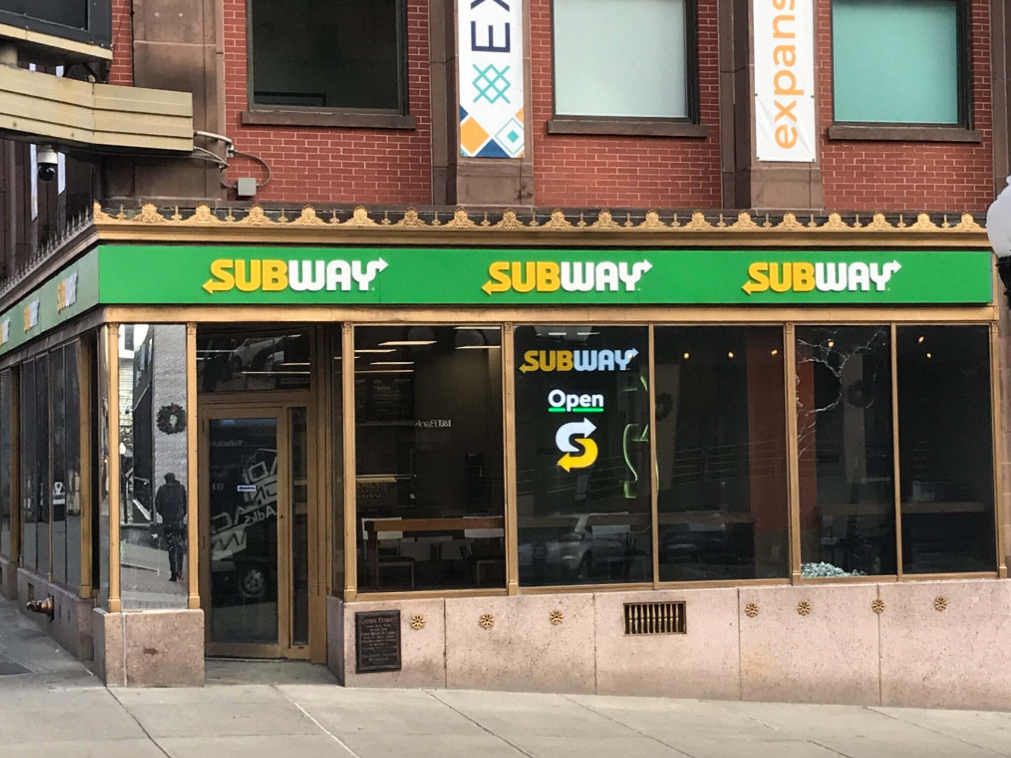 Subway restaurant storefront with green signage